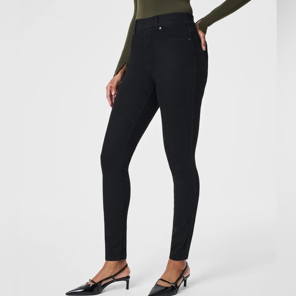 SPANX Pants - Spanx Black Ankle Pull On Skinny Jeans